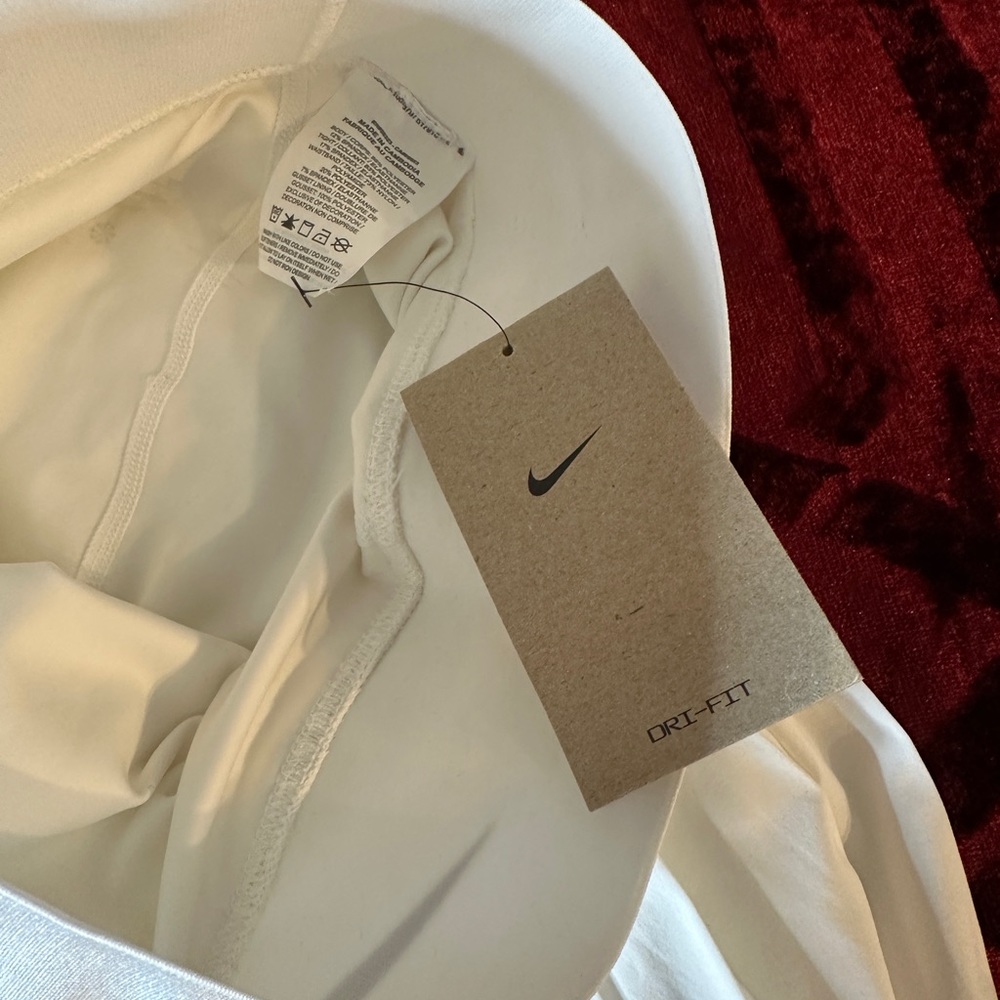 Rare pleated Nike victory skirt - Picture 5 of 5